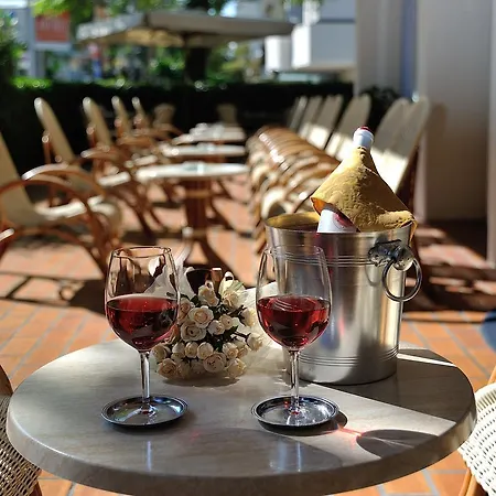 Hotel Cigno D'oro Riccione