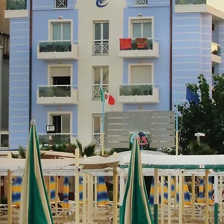 Cigno D'oro 3* Риччоне